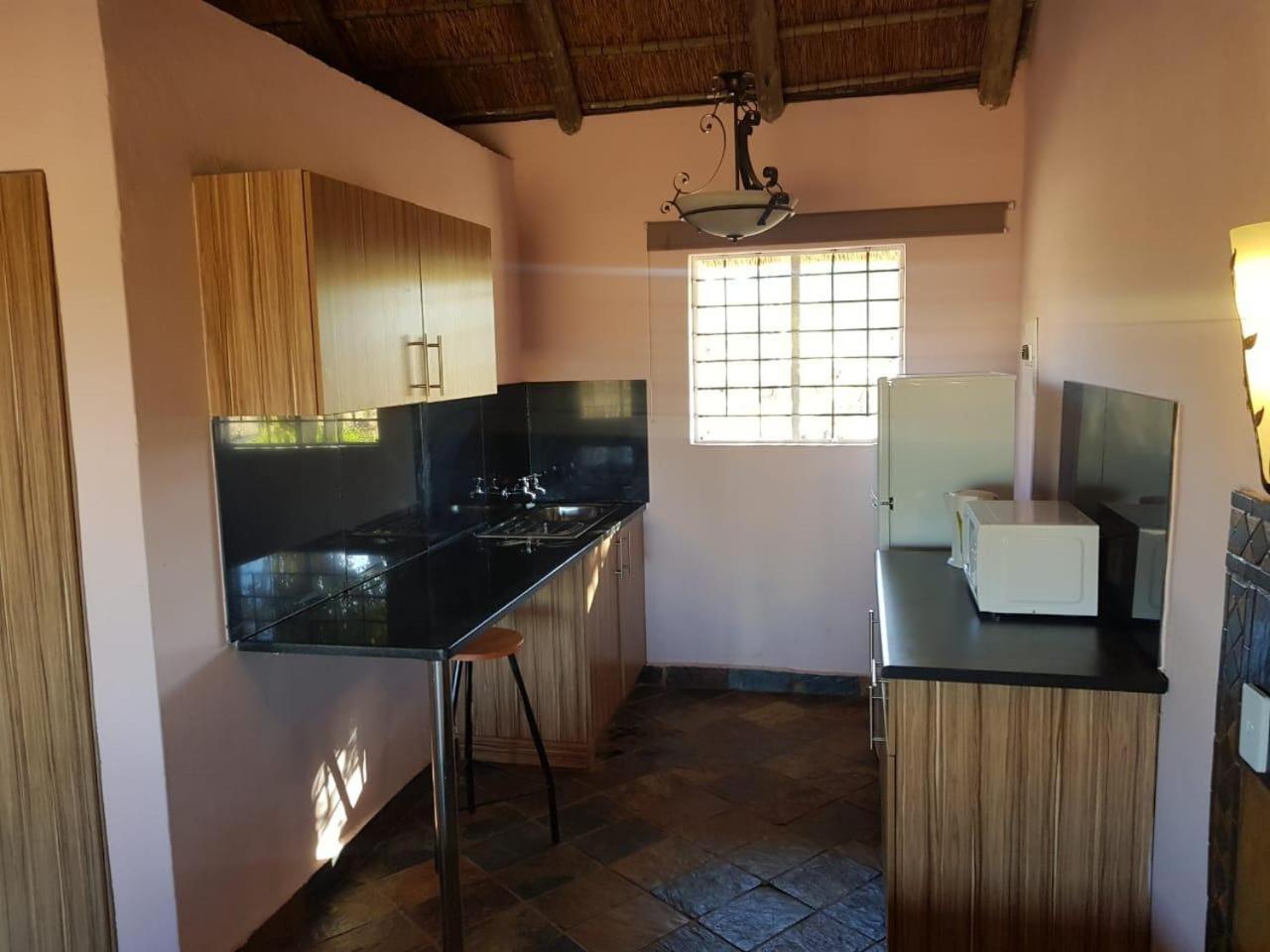 Lagai Roi Guesthouse Boshoek Room photo
